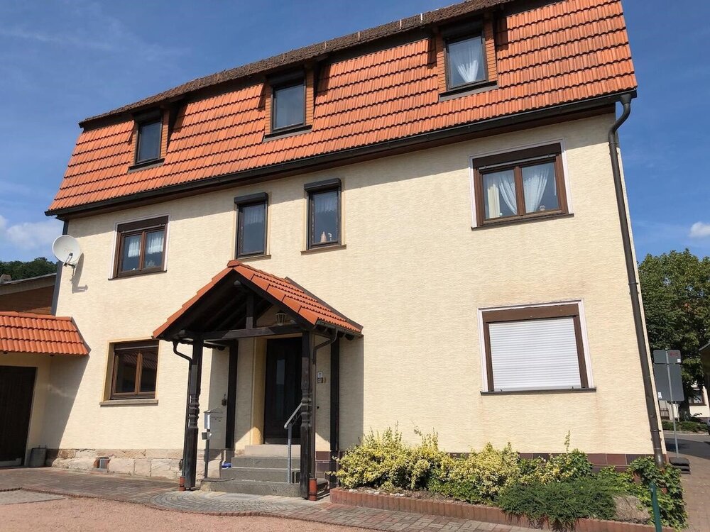 Thumbnail-Trusetal, Wohn-und Geschäftshaus