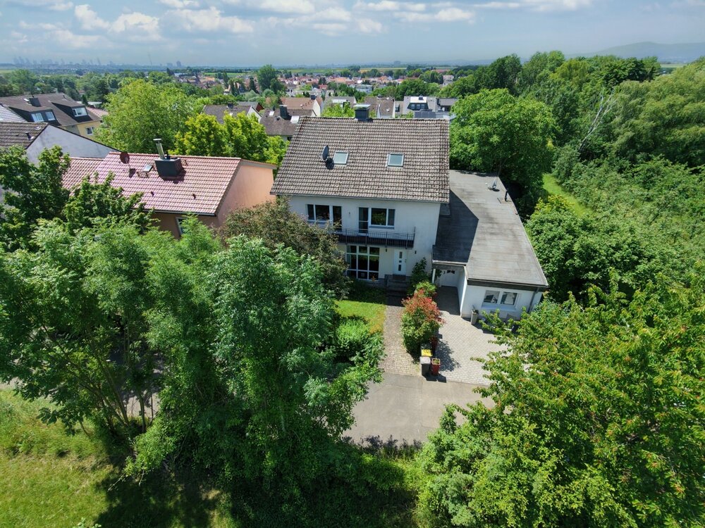 Thumbnail-Frankfurt-Nieder-Erlenbach, EFH