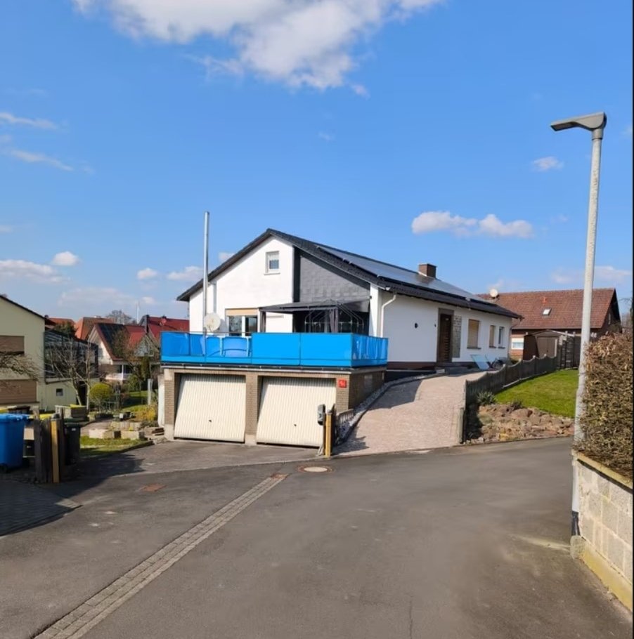 Thumbnail-Stadtallendorf, 2 Familienhaus