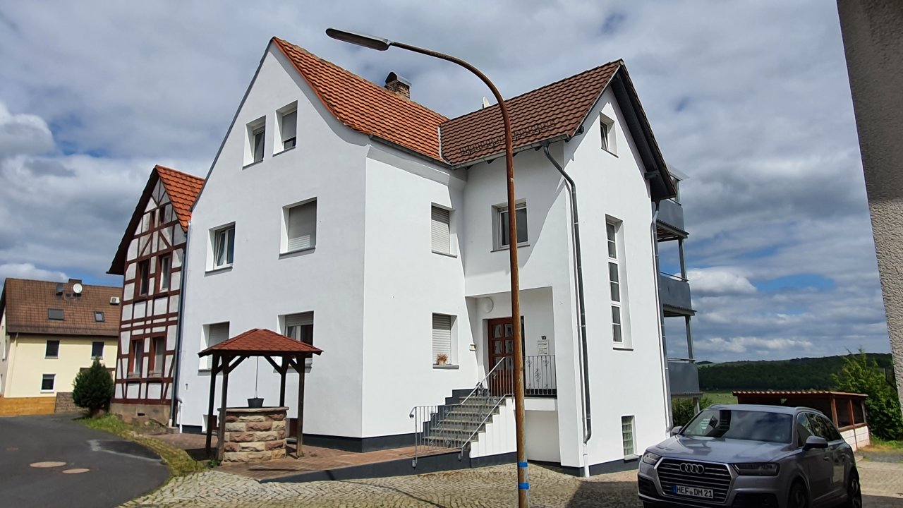Thumbnail-Heringen-Widdershausen, 2 ZKB im DG + Balkon