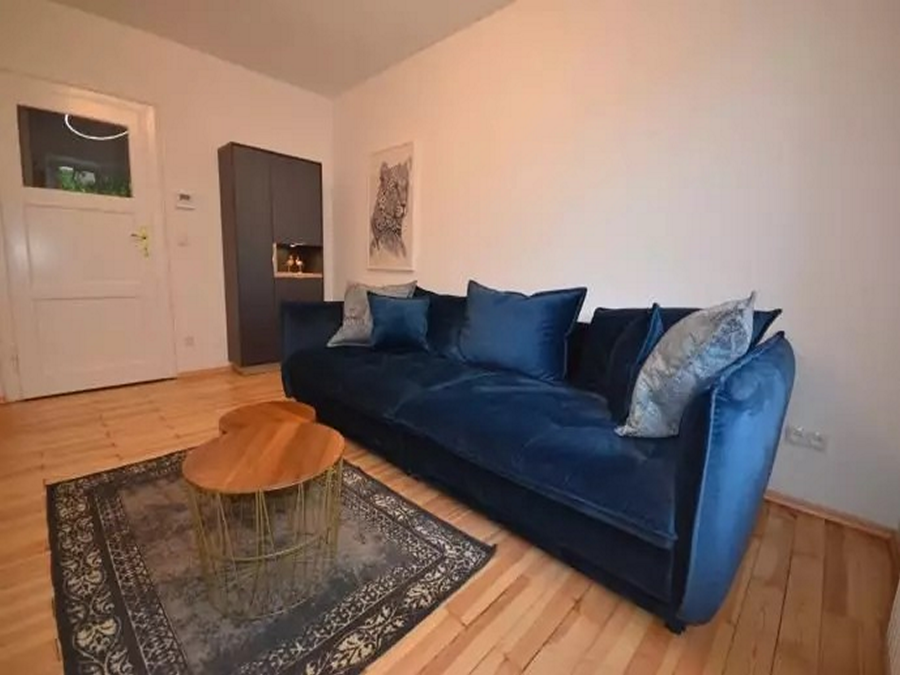 Thumbnail-Voll mölblierte 2-Zimmer Wohnung mit grosser Wohnküche in Obergiesing