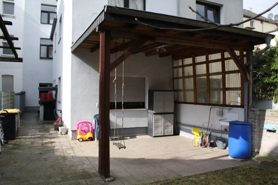 Thumbnail-Provisionsfrei* Mehrfamilienhaus mit 277 m² Wohnfläche, komplett renoviert, vollvermietet, provisionsfrei vom Handwerker