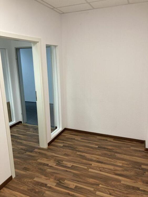 Thumbnail-Kleinbüro Warmmiete € 145,00