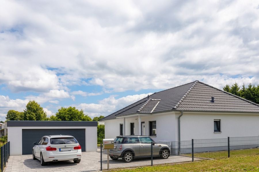 Thumbnail-Provisionsfrei* Freistehendes Einfamilienhaus mit Doppelgarage (Bungalow Bj. 2012) in Bad Bevensen
