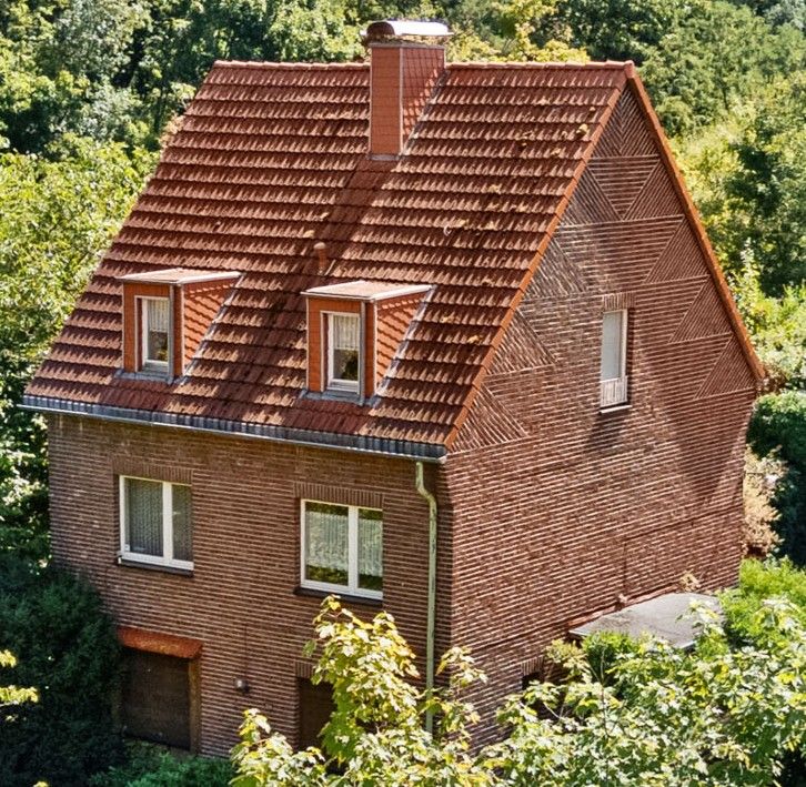 Thumbnail-Provisionsfrei* Zweifamilienhaus mit Potential