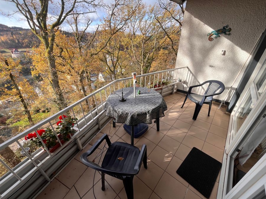 Thumbnail-4 - 5 12 Zimmer, Küche, Bad, Gäste-WC, 2 x Loggia, Sauna