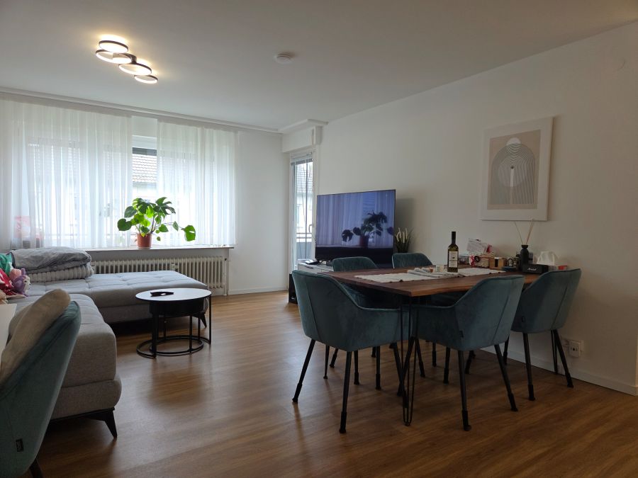 Thumbnail-Provisionsfrei* Helle kernsanierte 2-Zimmer-Wohnung, Westbalkon, EBK, ruhige Lage