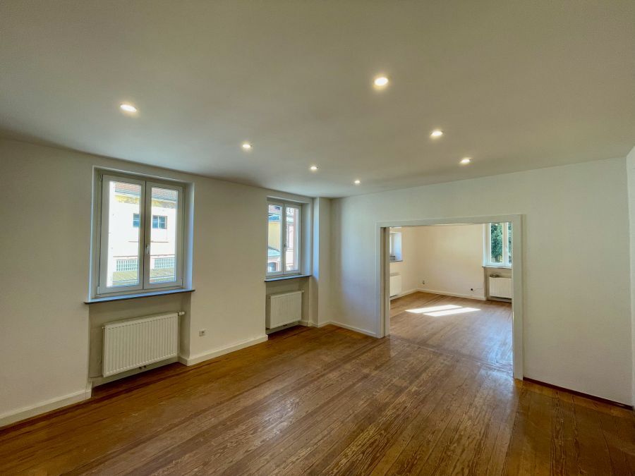 Thumbnail-Provisionsfrei* Komplett renovierte 221 qm Altbau-Doppelhaushälfte nahe Neustadt mit großem Garten