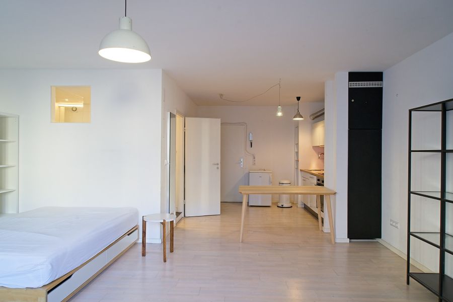 Thumbnail-Provisionsfrei* Zu verkaufen: Charmantes kleines Studio mit Balkon - direkt im Herz von Kreuzkölln