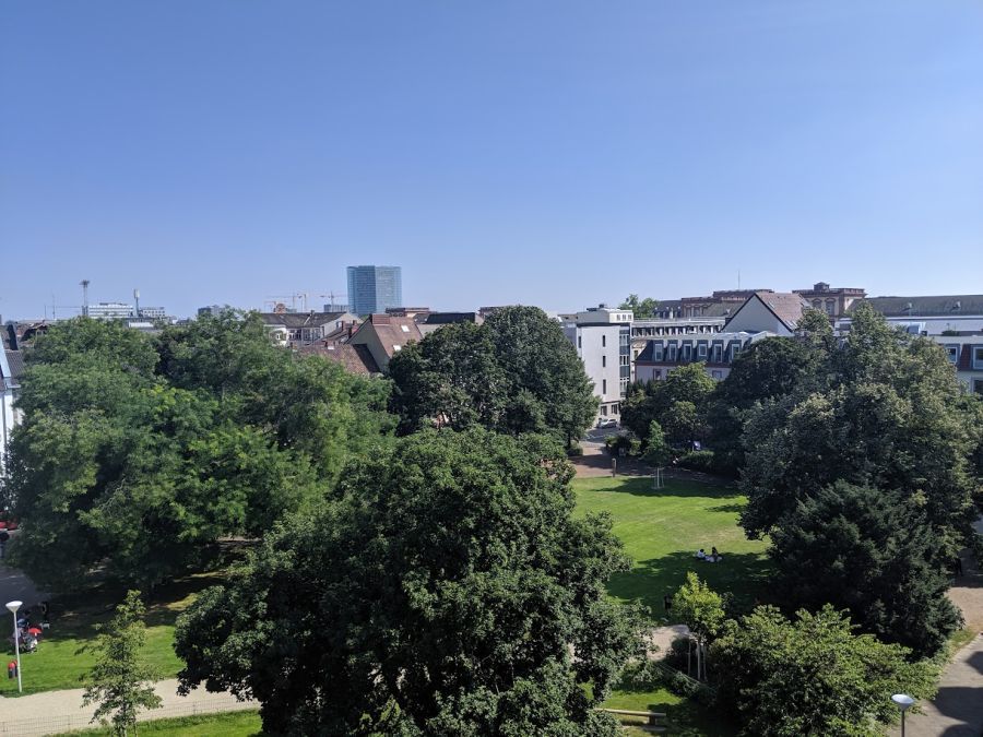 Thumbnail-Provisionsfrei* Bezugsfrei: DG mit Terrasse & TG-Stellplatz am Schillerplatz