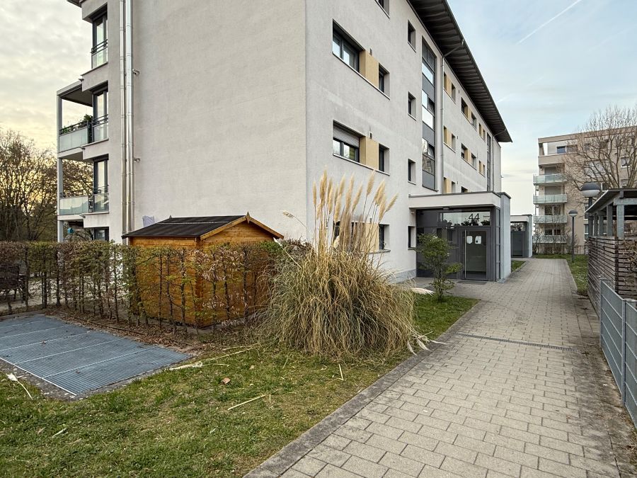 Thumbnail-Provisionsfrei* Attraktive 4-Zimmer-Erdgeschosswohnung mit Terrasse