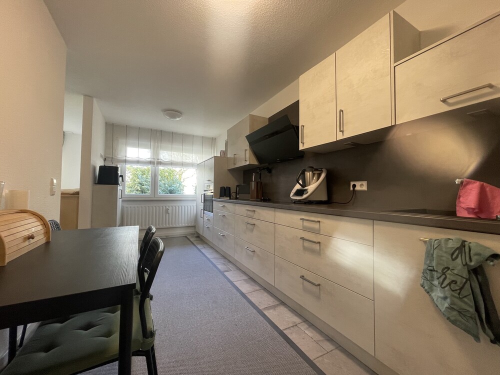 Thumbnail-Stadtnah: Schöne 2,5-Zimmer Wohnung mit Einbauküche und Balkon