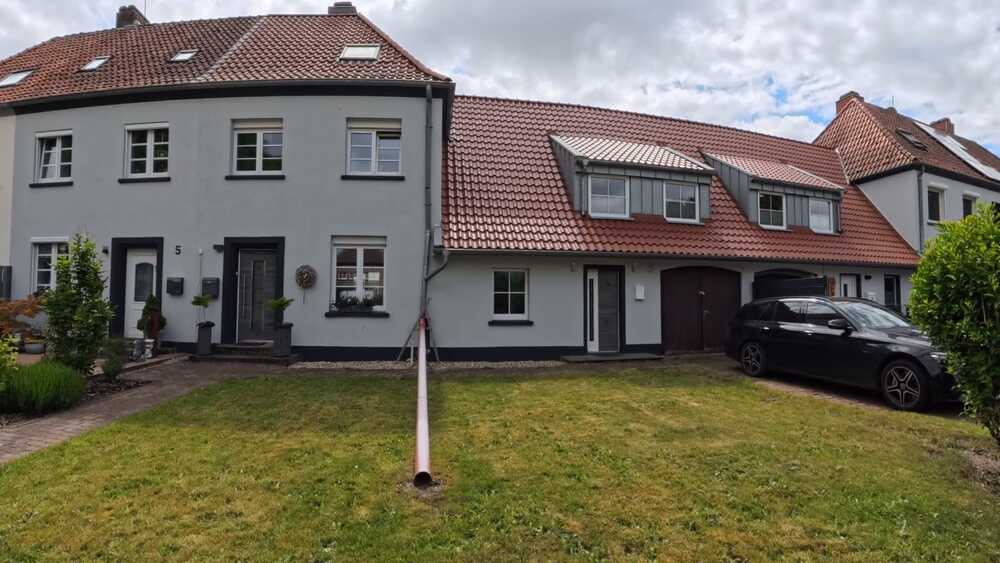 Thumbnail-Exklusives Investment mit Ferienwohnung & vermietetem Reihenhaus in Weeze
