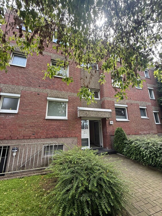 Thumbnail-Attraktive 4,5-Zimmer-Eigentumswohnung mit Balkon in Holzwickede – ideal für Kapitalanleger & Eigennutzer