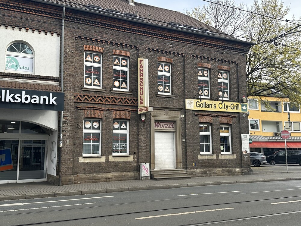 Thumbnail-Attraktive Fahrschulfläche in Top-Lage von Dortmund-Brackel
