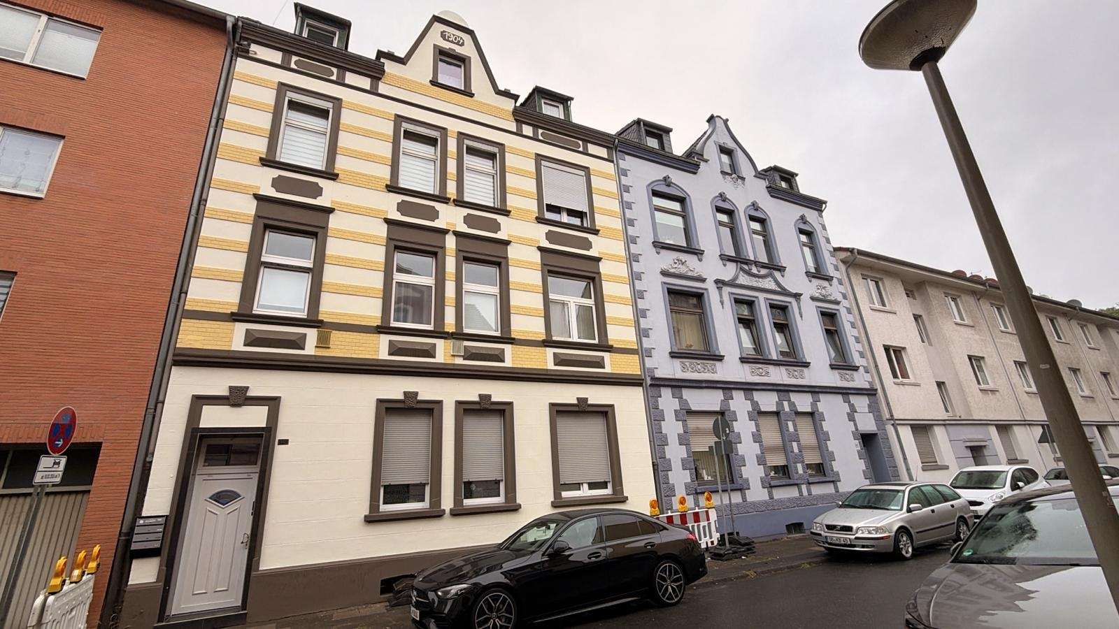 Thumbnail-Großzügige 3,5-Zimmer-Wohnung im 1. Obergeschoss in zentraler Lage von Alt-Oberhausen