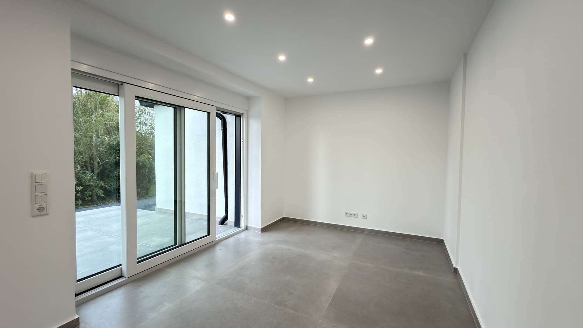 Thumbnail-Premium-Wohntraum – Modernste Technik & sonniger Garten inklusive