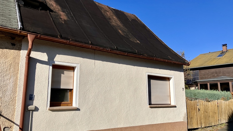 Thumbnail-Doppelhaus, ruhig und zentral gelegen 370qm Grundstück, Garage