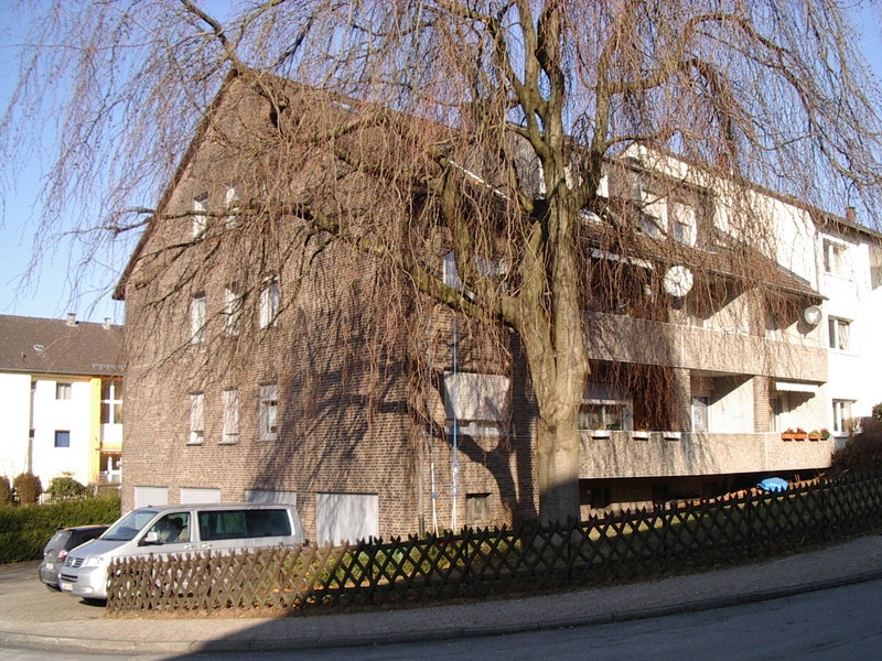 Thumbnail-8 Familien Wohnhaus - 8 ETWs - in Burscheid Hilgen von Privat