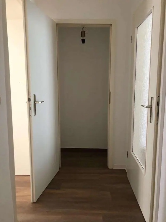 Thumbnail-Helle 3-Zimmer-Erdgeschosswohnung mit Balkon