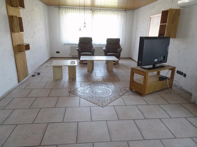 Thumbnail-ObjNr:18697 - Gepflegtes, großes 2 Familienhaus in Rülzheim