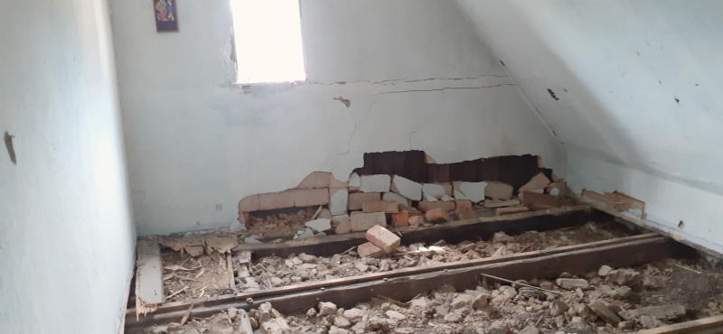 Thumbnail-ObjNr:18741 - Ausbau ; Abriß oder Neubau in Röhrsdorf such Bauherren