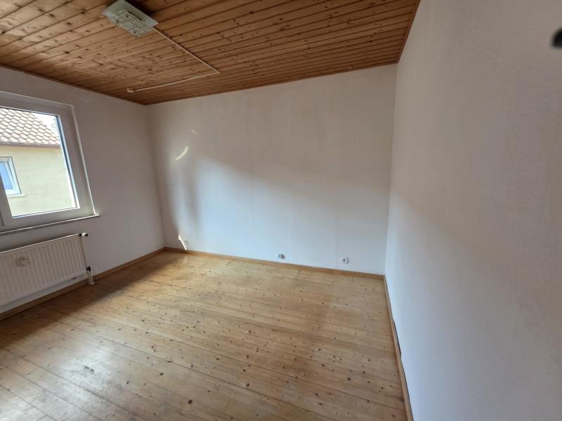 Thumbnail-ObjNr:19710 - Saniertes Zweifamilienhaus im Herzen von Fürfeld mit Terrasse und Dachterrasse