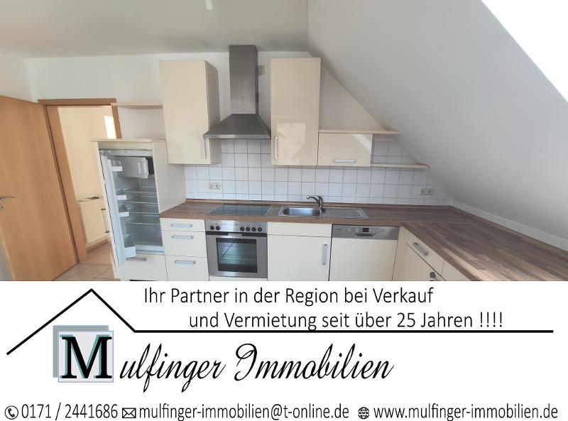 Thumbnail-3 Zi. Wohnung im DG (1.OG) mit Balkon und Carport