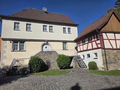 Thumbnail-Herrschaftliches Anwesen in 97535 Wasserlosen-Brebersdorf (1587)