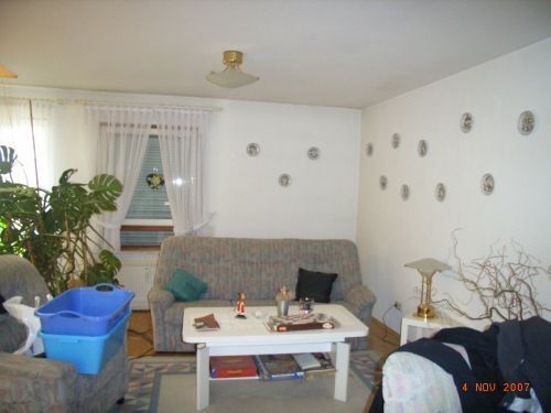 Thumbnail-5-Zimmer-Mietwohnung in 97534 Hergolshausen zwischen Schweinfurt und Würzburg (ID 757)