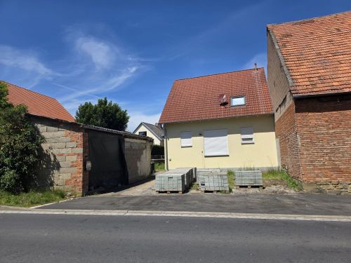 Thumbnail-Einfamilienhaus in 97502 Euerbach-SömmersdorfSchweinfurt (ID 10659)