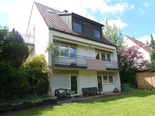 Thumbnail-Einfamilienhaus mit Einliegerwohnung in 97456 Dittelbrunn Schweinfurt (ID 10677)