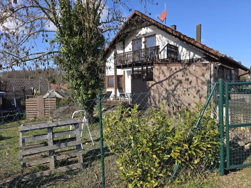 Thumbnail-Romantisches Einfamilienhaus mit hochwertiger Ausstattung in ruhiger Randlage von 97450 Arnstein-Neubessingen (ID 10040)