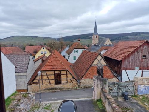 Thumbnail-Gemütliches Einfamilienhaus in ruhiger Lage von 97250 Erlabrunn bei Würzburg (ID 10427)