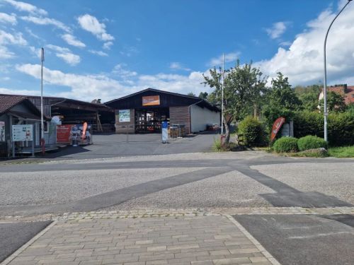 Thumbnail-Hallen in 97797 Wartmannsroth-Neuwirtshaus (ID 1548)
