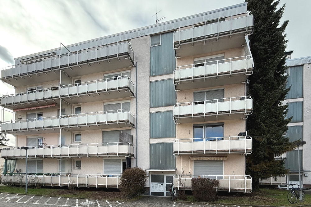 Thumbnail-Unterliederbach: 2-ZW zur Sanierung in zentraler Ruhelage