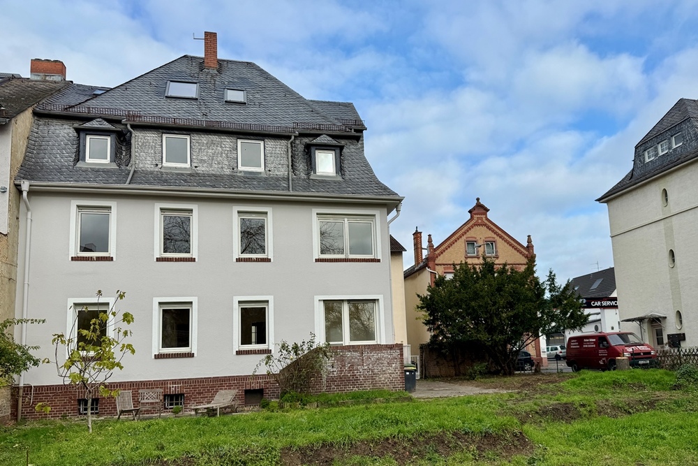 Thumbnail-Sanierte Stilaltbauwohnung mit Terrasse und eigenem Garten in Mainnähe - Frankfurt-Griesheim