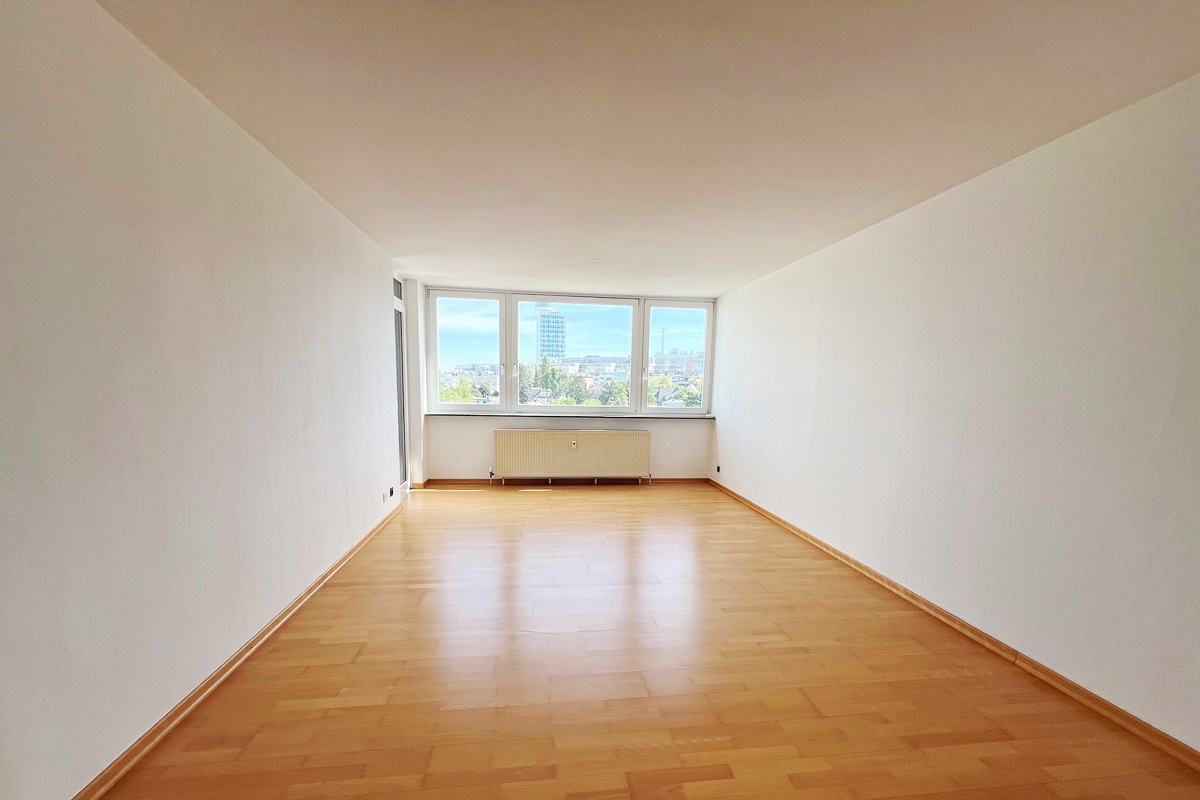 Thumbnail-Frankfurt-Sachsenhausen: Gut gepflegte 2-Zimmer-Wohnung mit Balkon!