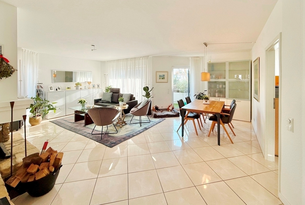 Thumbnail-Hochwertige 3-Zimmer-Eigentumswohnung mit zwei Balkonen in begehrter Lage von Frankfurt-Sachsenhausen