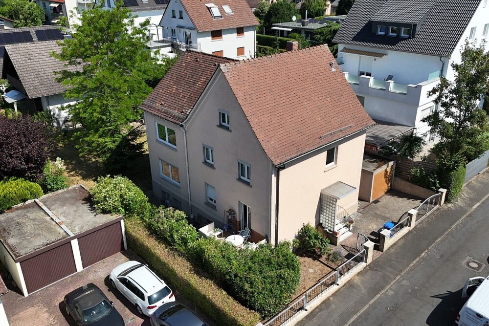 Thumbnail-Bad Homburg - Kirdorf: 2-Familienhaus in zentraler und ruhiger Lage!