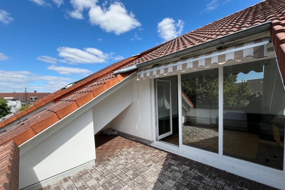 Thumbnail-Frankfurt-Einziehen und Wohlfühlen! Top moderne 2-Zimmer Wohnung mit großer Dachloggia in Oberrad