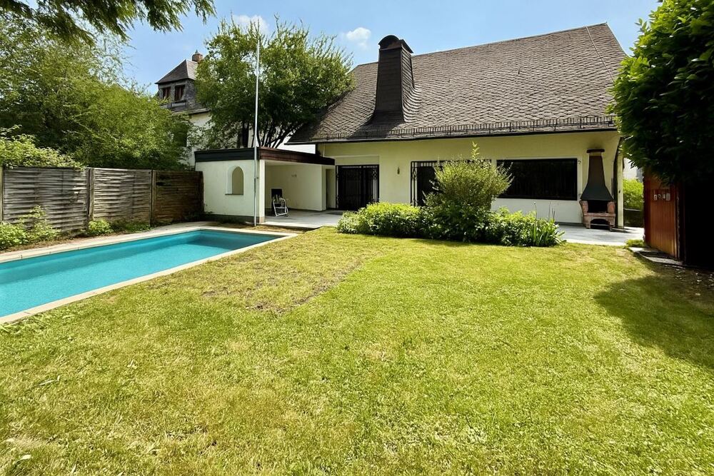 Thumbnail-Repräsentativ und top gepflegt: Exclusive kleine Villa in Offenbach-Buchrain!