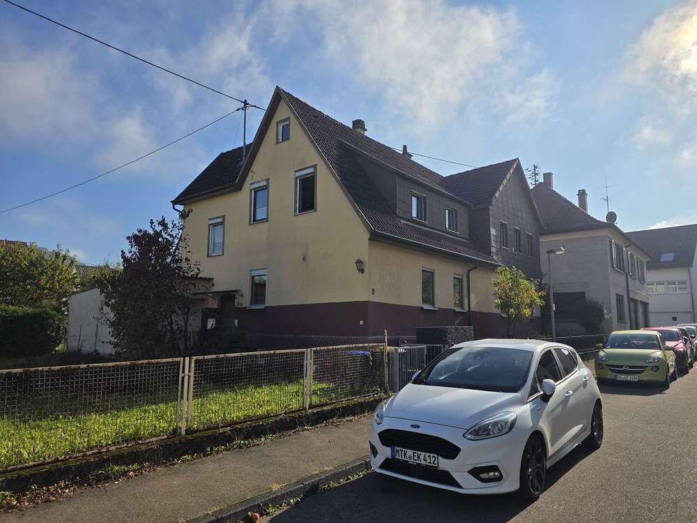 Thumbnail-Haus zum Kaufen in Frickenhausen 399.000,00 € 178 m²