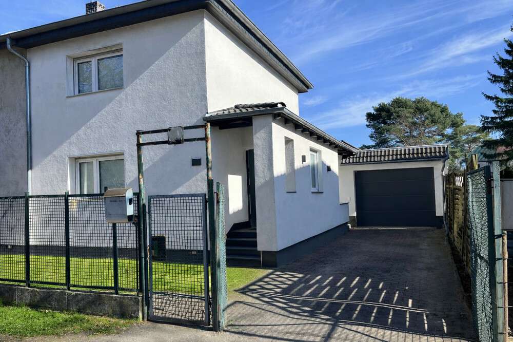 Thumbnail-Haus zum Kaufen in Berlin Reinickendorf 655.000,00 € 116 m²