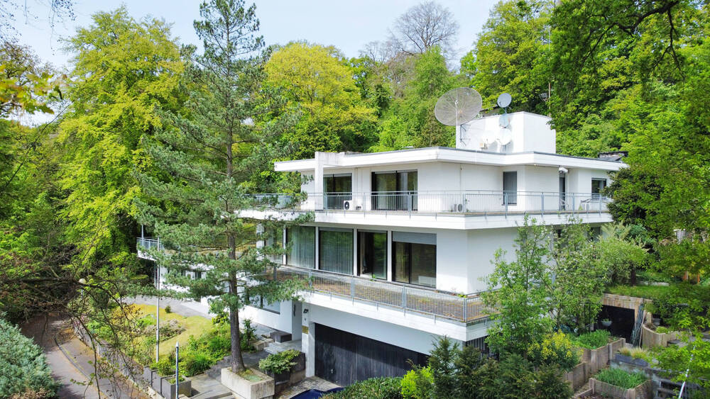 Thumbnail-Anwesen der 1970er Jahre in TOP Hanglage Bad Godesberg, Sanierungsobjekt mit Entwicklungspotential