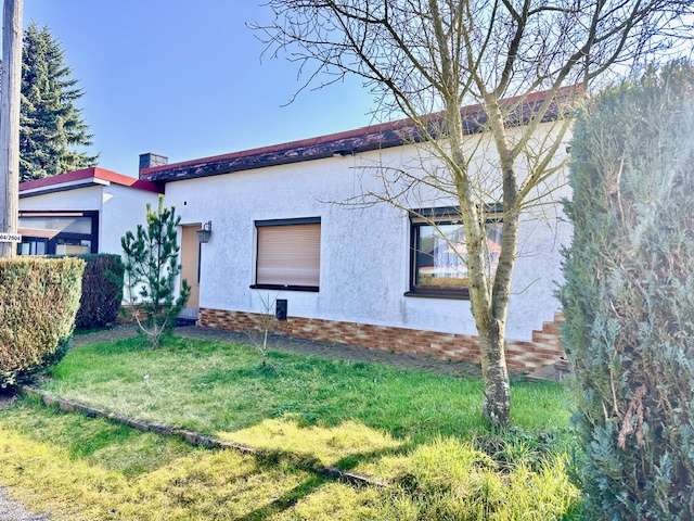 Thumbnail-Schöner und massiver Wochenendbungalow in super Lage