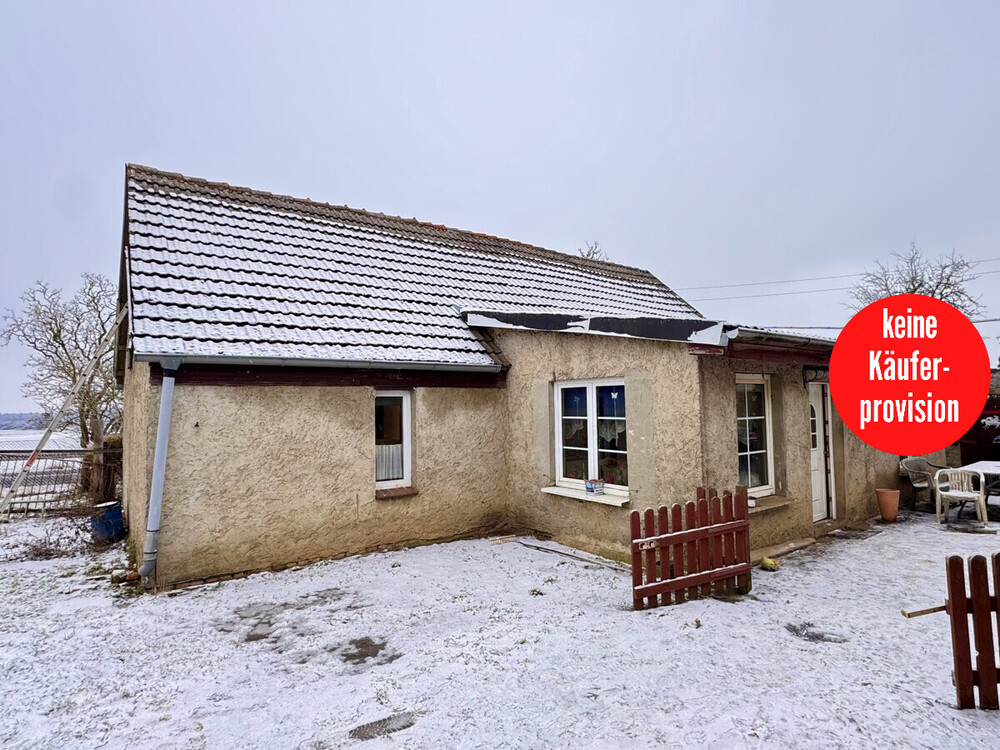 Thumbnail-HORN IMMOBILIEN ++ sanierungsbedürftiges Einfamilienhaus in Alleinlage an der Bundesstraße