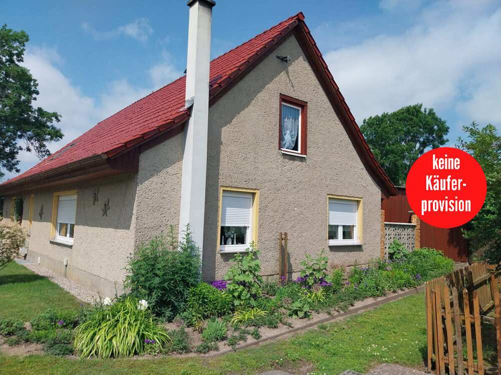 Thumbnail-HORN IMMOBILIEN ++ freistehendes Einfamilienhaus in Pasenow bei Woldegk