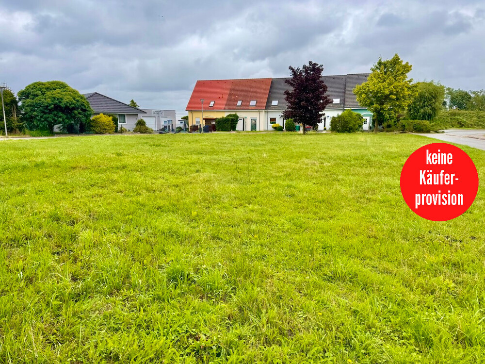 Thumbnail-HORN IMMOBILIEN ++ Baugrundstück in Pasewalk, Einfamilienhaus oder zwei Doppelhaushälften