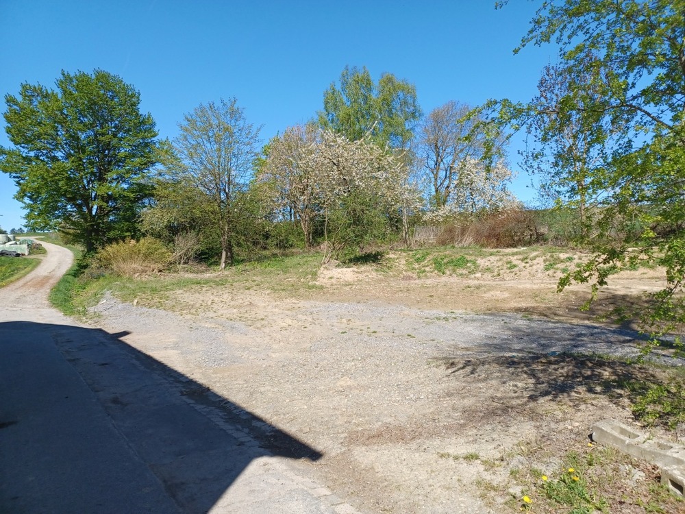 Thumbnail-nach Abriss unbebautes Grundstück in ruhiger Lage in dörflicher Umgebung im Weserbergland